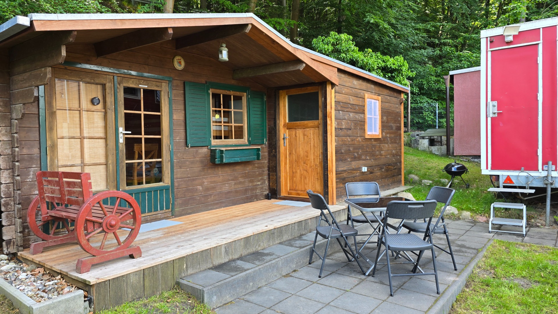 Kaiserbad-Ahlbeck-Ferien-Holzhaus-Strandbude